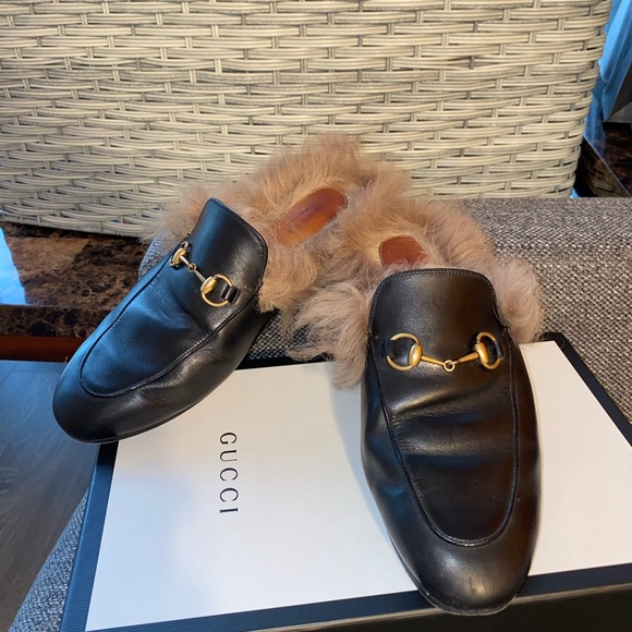 Preowned authentic gucci fur loafer size 39Women - Picture 1 of 13